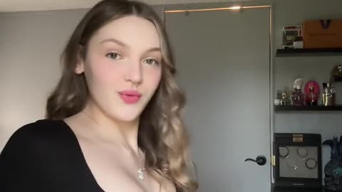 Young tgirl have been here to you