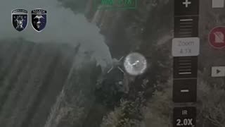 💥 Rare footage of the use of enemy equipment by mechanized assaults.