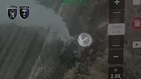 💥 Rare footage of the use of enemy equipment by mechanized assaults.