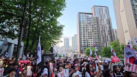 신나는 YOONAgain 서초행진,즐거운 아크로비스타불빛,함성./Exciting YOONAGAIN Seocho March,Delightful acrobista light