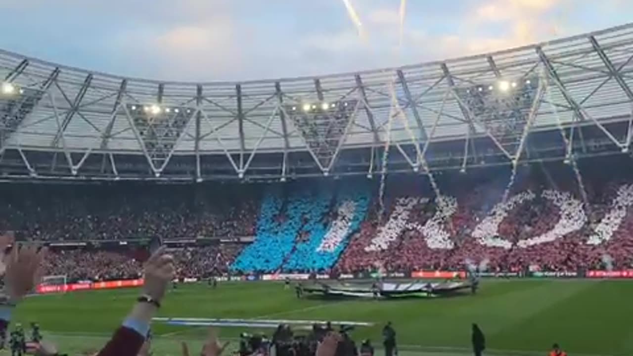 West Ham United "IRONS"