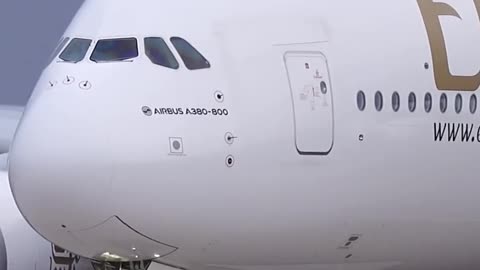 Amazing Airbus A300 take off.