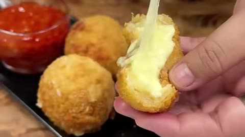 Crunchy crispy potato cheese balls recipe