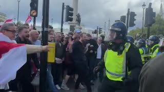 Clashes in London between patriots and leftis