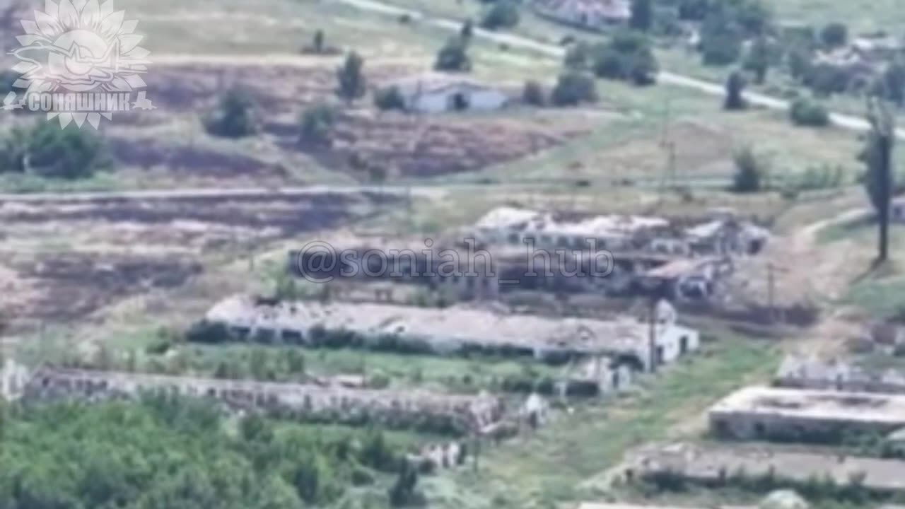 Ukrainian Su-27s struck with GBU-62 on the location of an entire unit of Russians