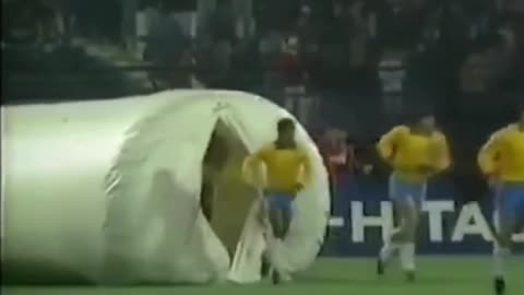 Football's most bizarre entrance: Brazil 1991
