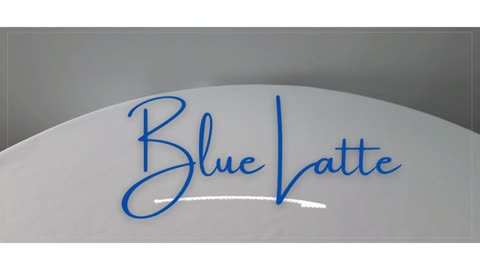 ICE BLUE LATTE ART