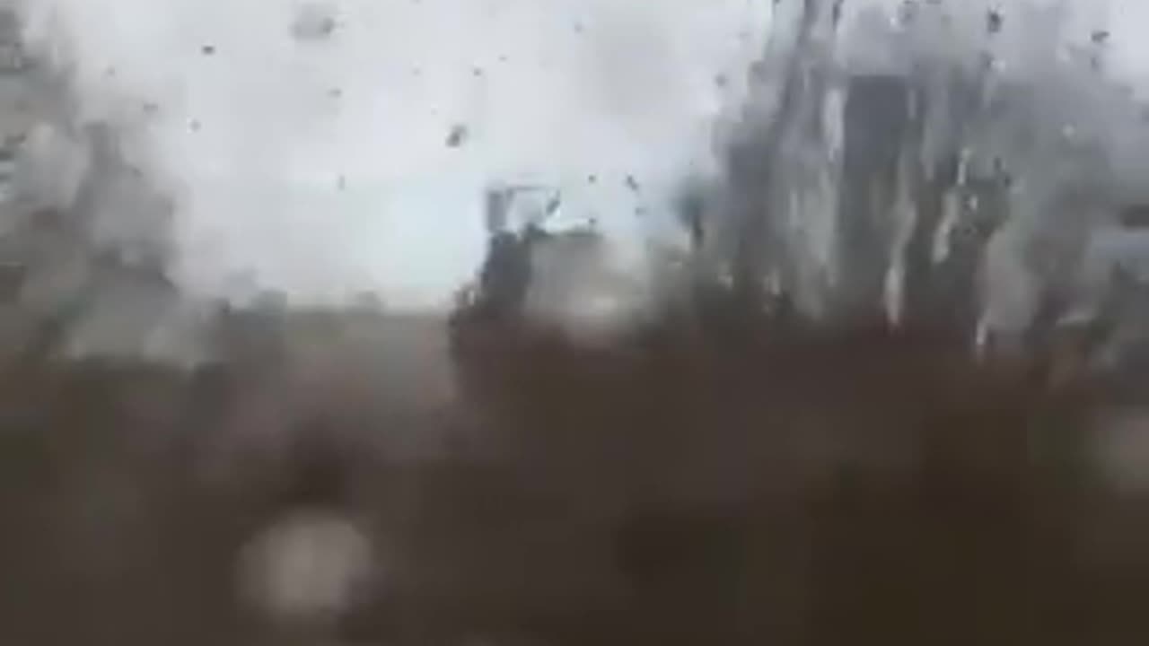 Tornado hits Ermont near Paris, causing 3 cranes to collapse. At least 1 dead, 9 injured