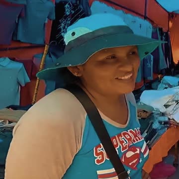 🇧🇴 La FERIA más GRANDE de toda SANTA CRUZ 👉 Te Vestís por 1 DOLAR!!! ► CUMAVI #2 #shorts