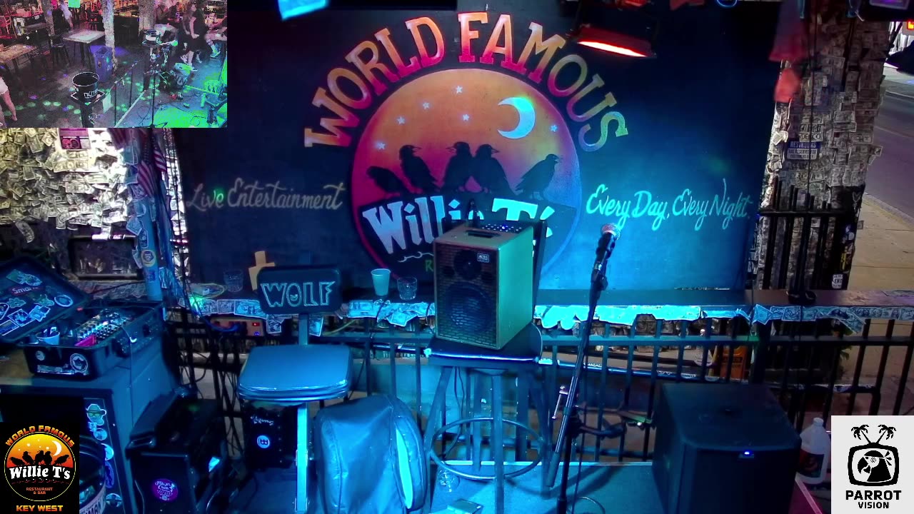 LIVE Music Everyday!