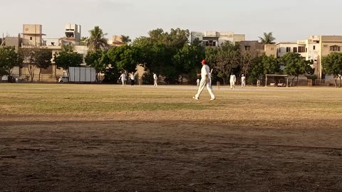 Eid Day Cricket Fun in Karachi: Local Teams & Family Celebration!