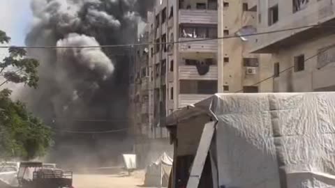 Moment Israeli forces demolished Al-Kawthar Tower in southwest Gaza