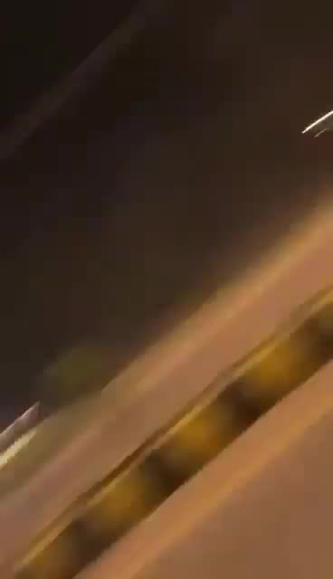 🚨BREAKING: Pakistani tanks on the border with India.