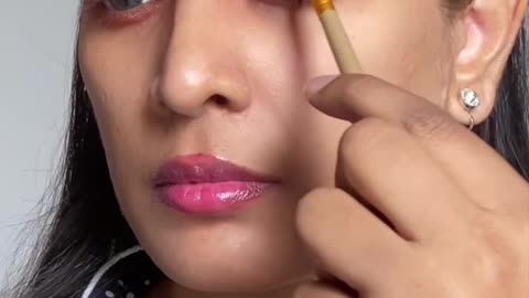 Red glitter look