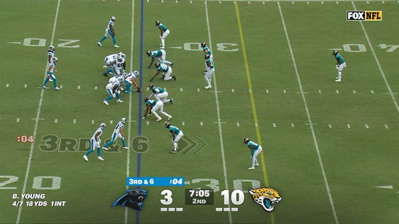 Rookie v Rookie Travis Hunter tackles Tetairoa McMillan after 12yard pickup