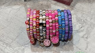 Short | Making Bead Bracelets
