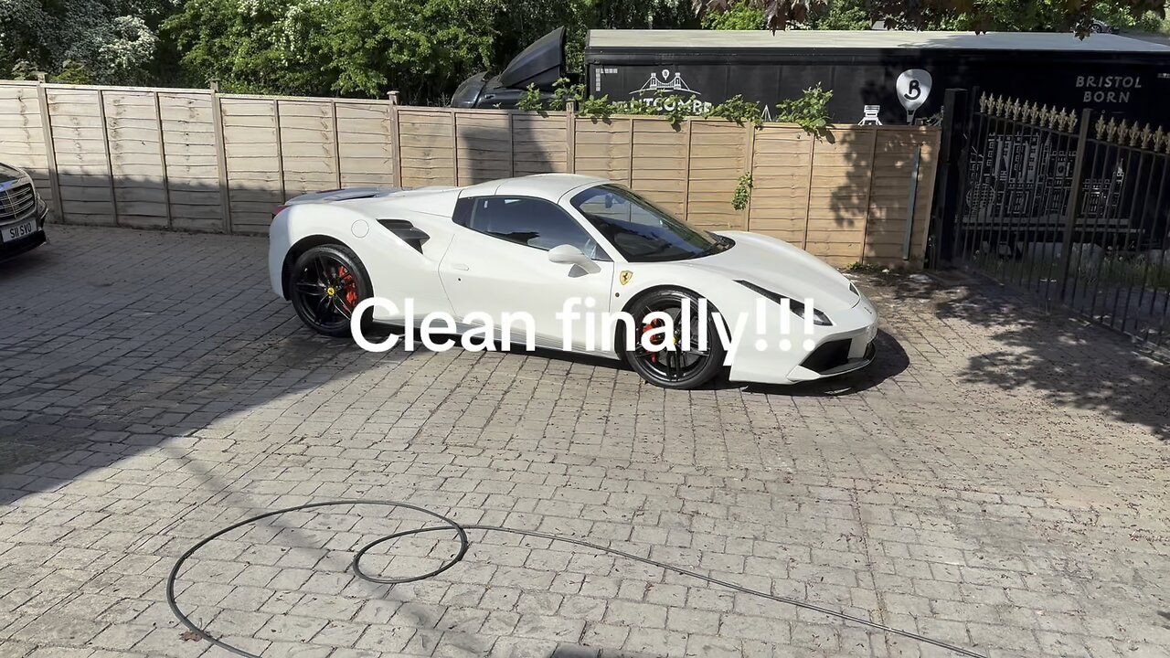 Clean spider, Ferrari 488 spider