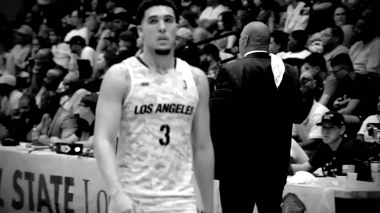 Ball In The Family S3 E20 (Championship On The Line)