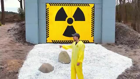 100 Days Trapped in a Nuclear Bunker for $500,000 – INSANE Challenge!