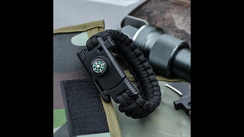 Paracord Survival Bracelet - A Survival Toolbox That You Can Wear on Your Wrist