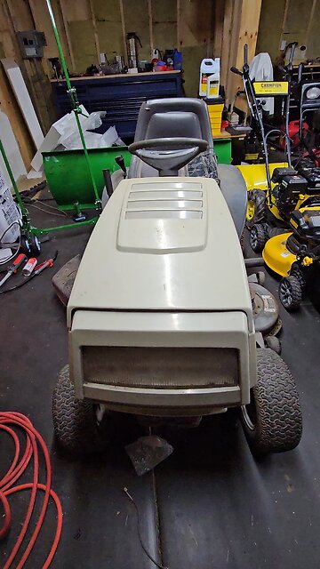 White's Garden Tractor by MTD Barn Find