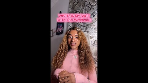 WHATS IN MY BAG?