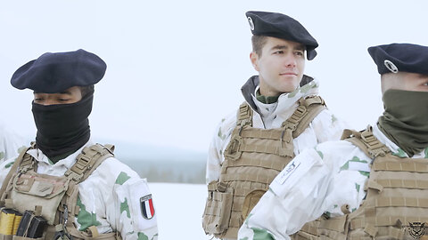 Why they wear that The French mountain infantry beret