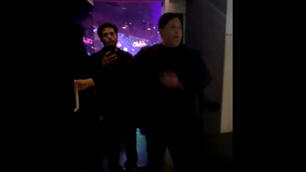 IP2 Stories - Young Cheeto & His Goons Bullied & Kicked Out The Bar