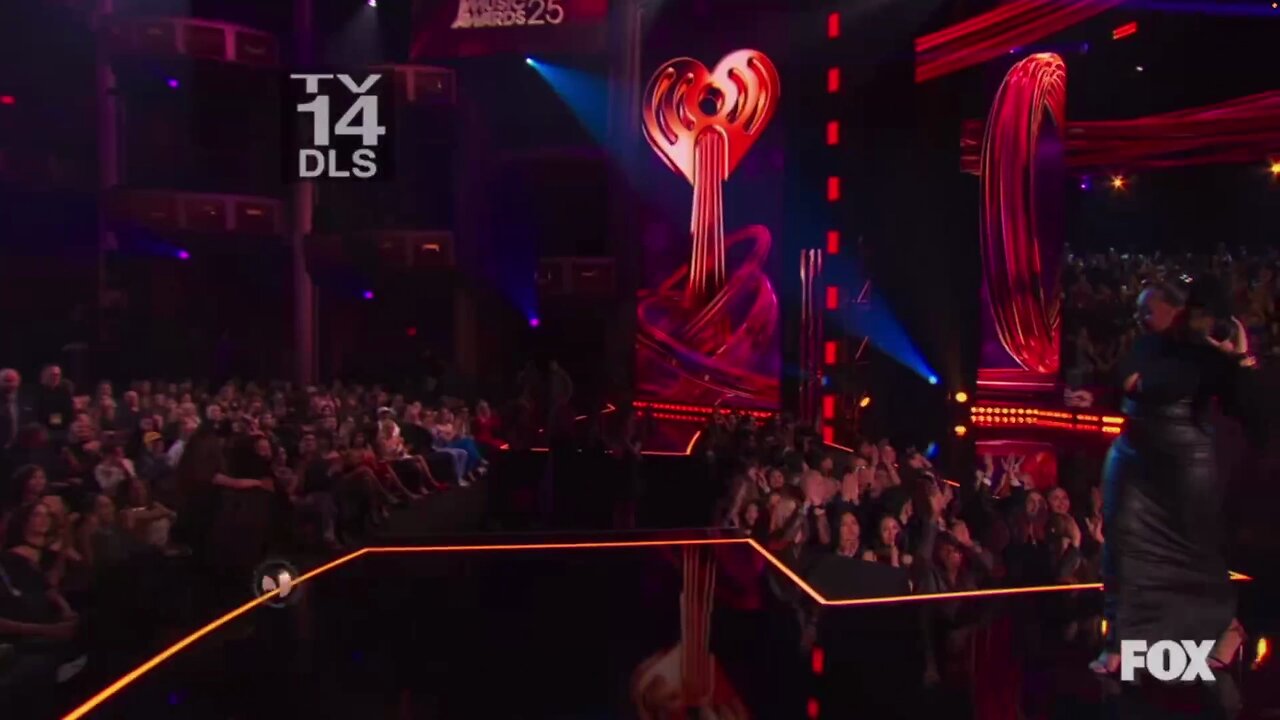A Sweet Leather Skirt Makes Mundane Award Shows So Much Easier To Sit Through