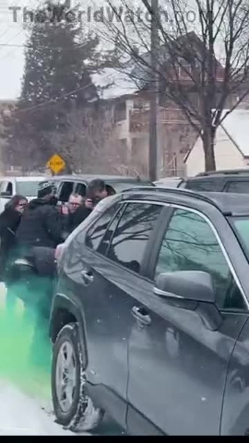 Commander Bovino gives anti-ICE rioter 3 warnings before launching gas