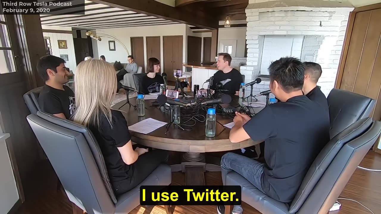 Elon Musk: “Some people use their hair to express themselves. I use Twitter.”