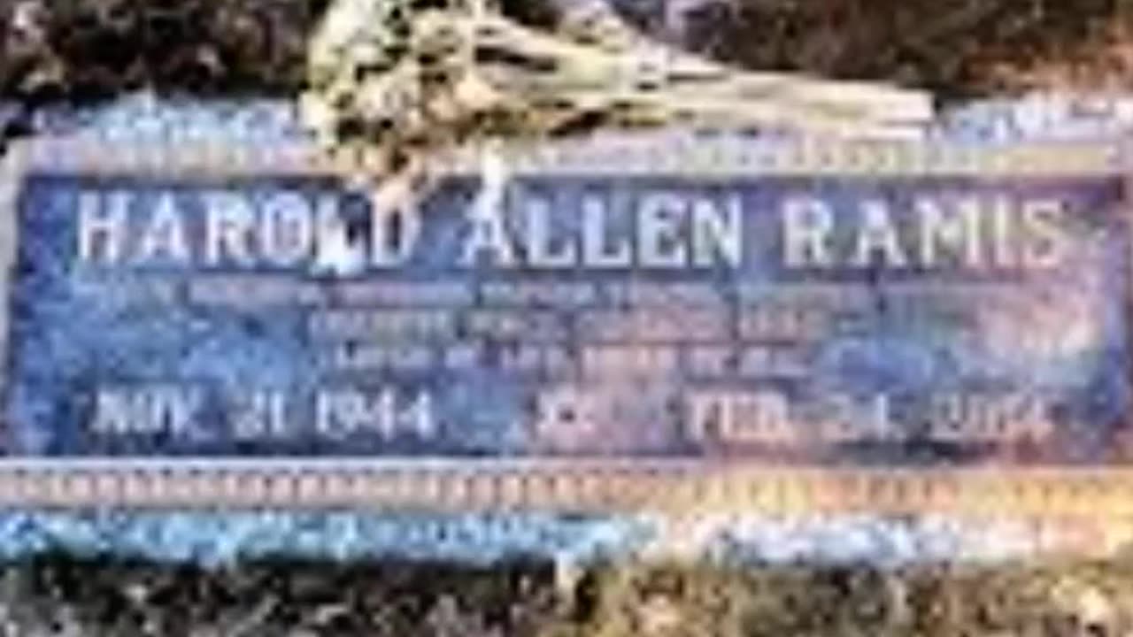 FAMOUS GRAVES - VOL. 119: HAROLD RAMIS