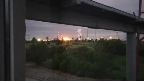 🔥💥 Drones attacked Novokuybyshevsk Catalysts Plant in Samara region!