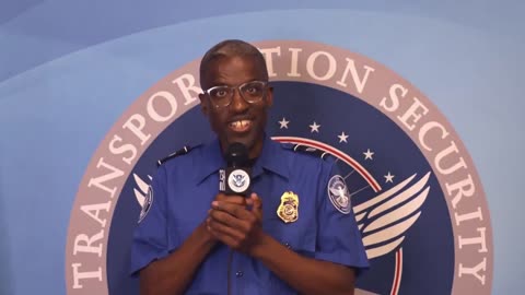 TSA worker does the Trump dance after receiving $10K bonus 😆