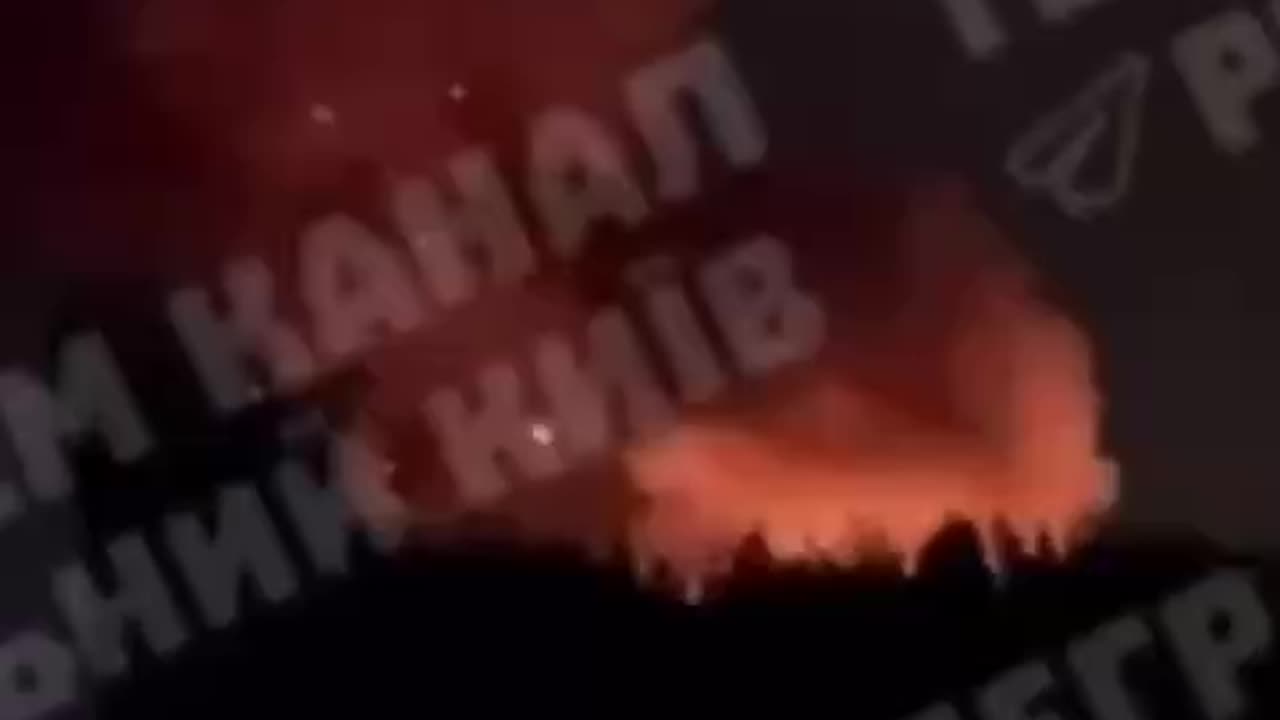 ‼️ Strong explosions in Kyiv region near oil station. There was no air alert.