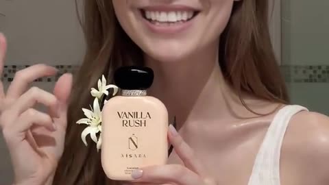 This Perfume Gives “Private Jet to Capri” Energy 🏖️
