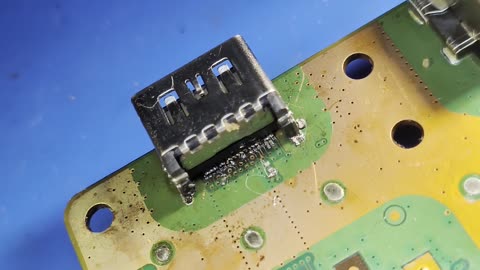 Horribly Botched PS5 HDMI Repair Fixed!
