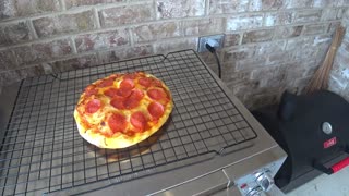 PIZZA MADE WITH FAYGO POP