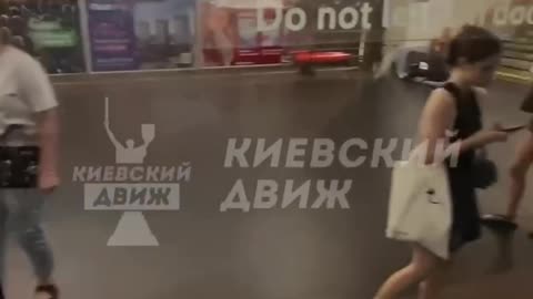 🙏🇺🇦 Kyiv residents are once again planning to spend the night in the subway