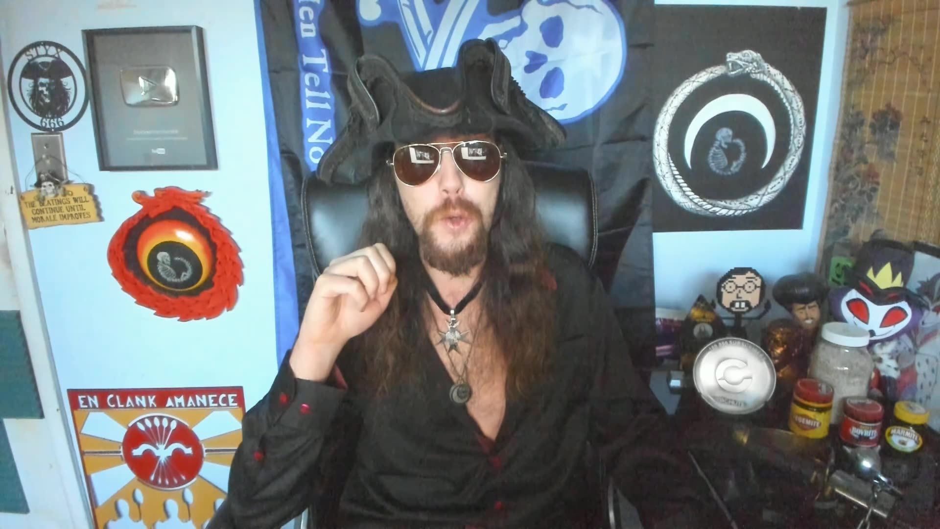 Everyone Hates Cracker Barrels Redesign, Stocks Plummet, Steak n Shake Trolls Them