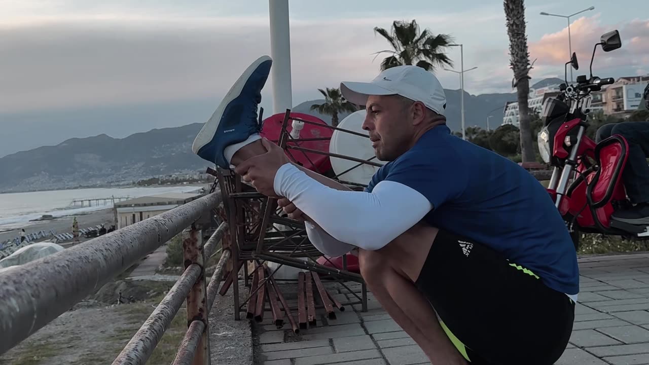 Pistol squat balance and mobility