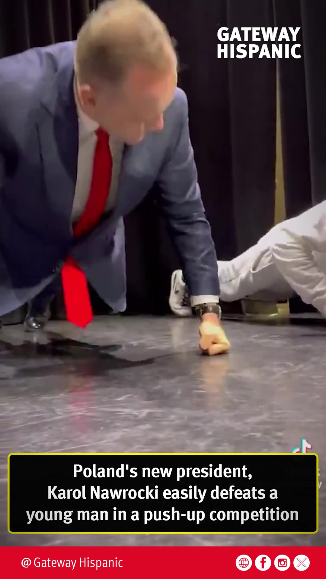 Polands new president, Karol Nawrocki easily defeats a young man in a push-up competition
