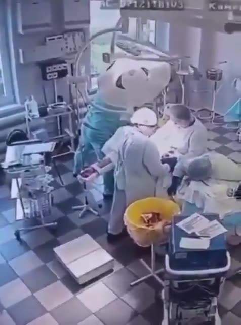 JUST IN ｜ World - Watch： Doctors in Kamchatka, Russia kept calm during the powerful quaKE