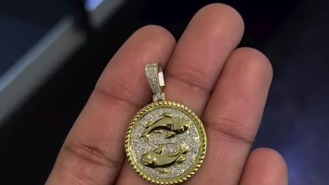 Real Gold & Natural Diamond Pisces ♓️ Pendant