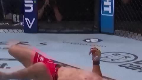 Pereira Breaks His Toe and STILL Knocks Him Out – UFC 303 KO