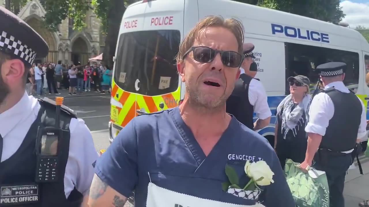 Doctors and Nurses are being arrested for daring to excercise their rights to free speech.