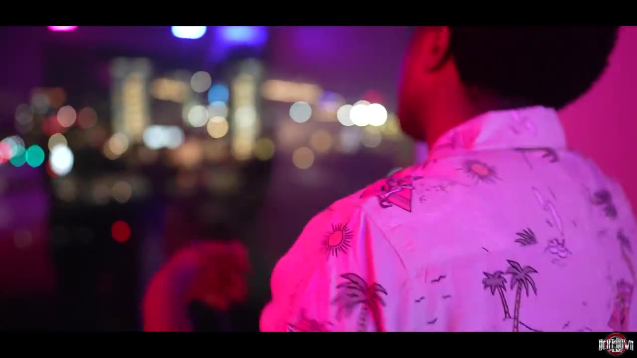 Retro Seedz - Bartender (Pour Me Up) [Official Music Video] || ⁨@RetroSeedzTV⁩