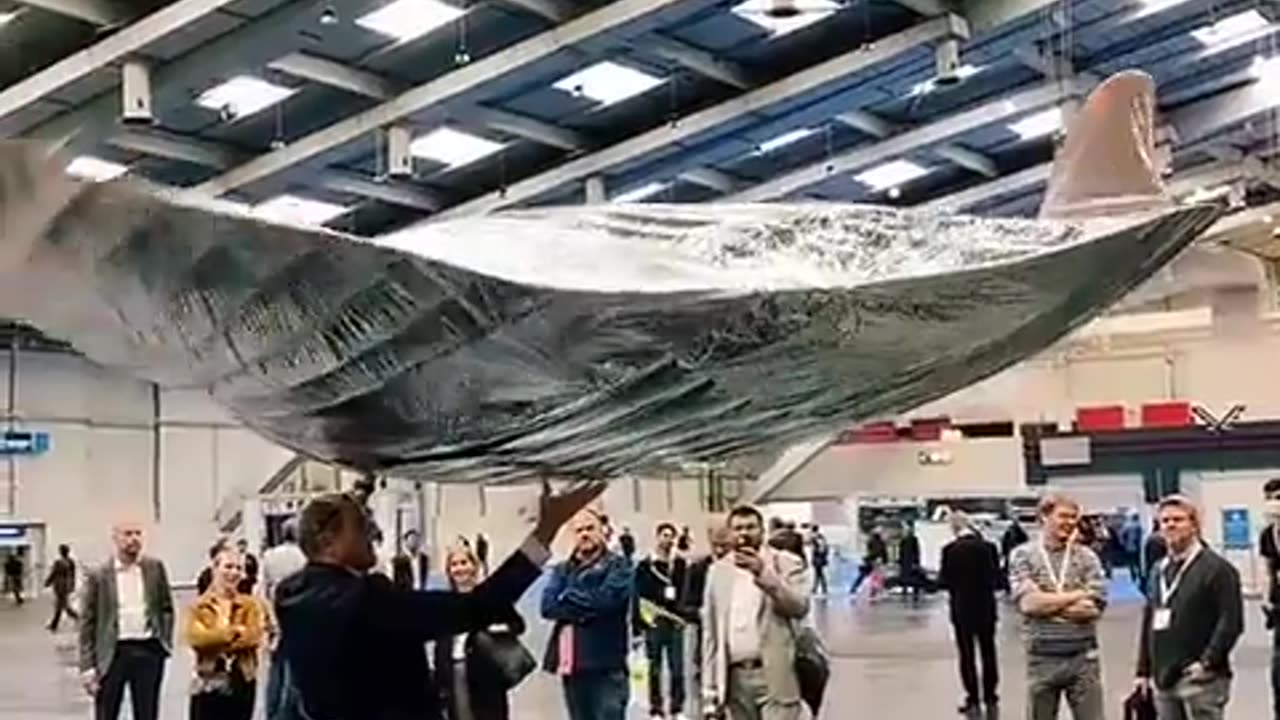 ✨🌊 Helium-Lifted Manta Ray Mimics Ocean Waves! | FeedMyCuriosity