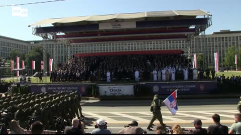 LIVE: Militärparade in Serbien