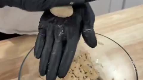 Clown World ™ 🤡 - watch until the end.